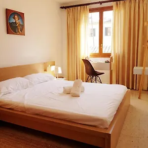  Guest house Rambla Center Spain